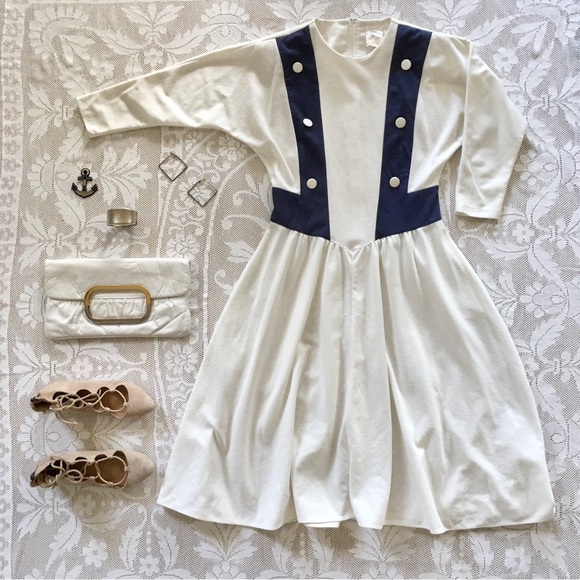 Vintage Dresses & Skirts - Vintage wool blend Tradition Sears cream and navy blue batwing midi dress size 8